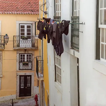 Beco Do Melo, A Traditional Building In Alfama Appartamento